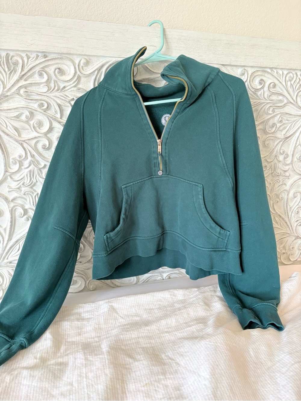 Cropped Half-Zip Hoodie in Teal Green